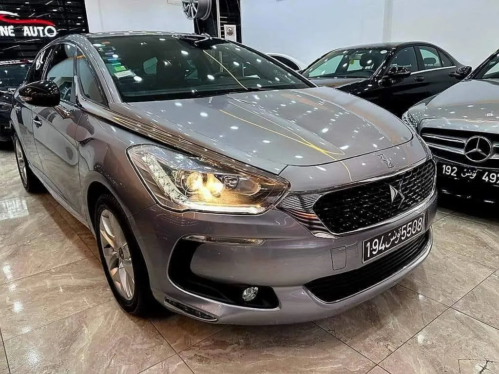  DS5 BOITE AUTOMATIQE à sousse - Photo 2