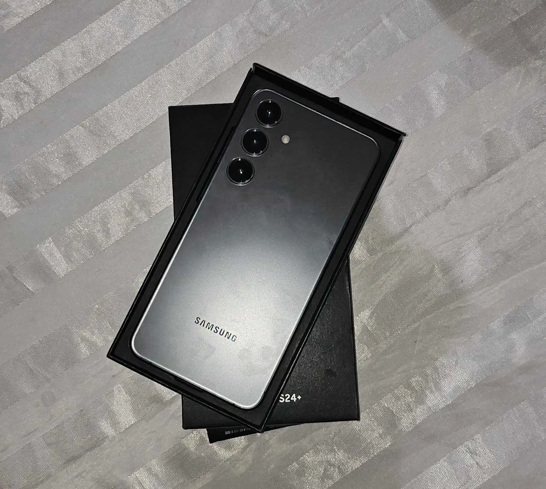  Samsung A35 