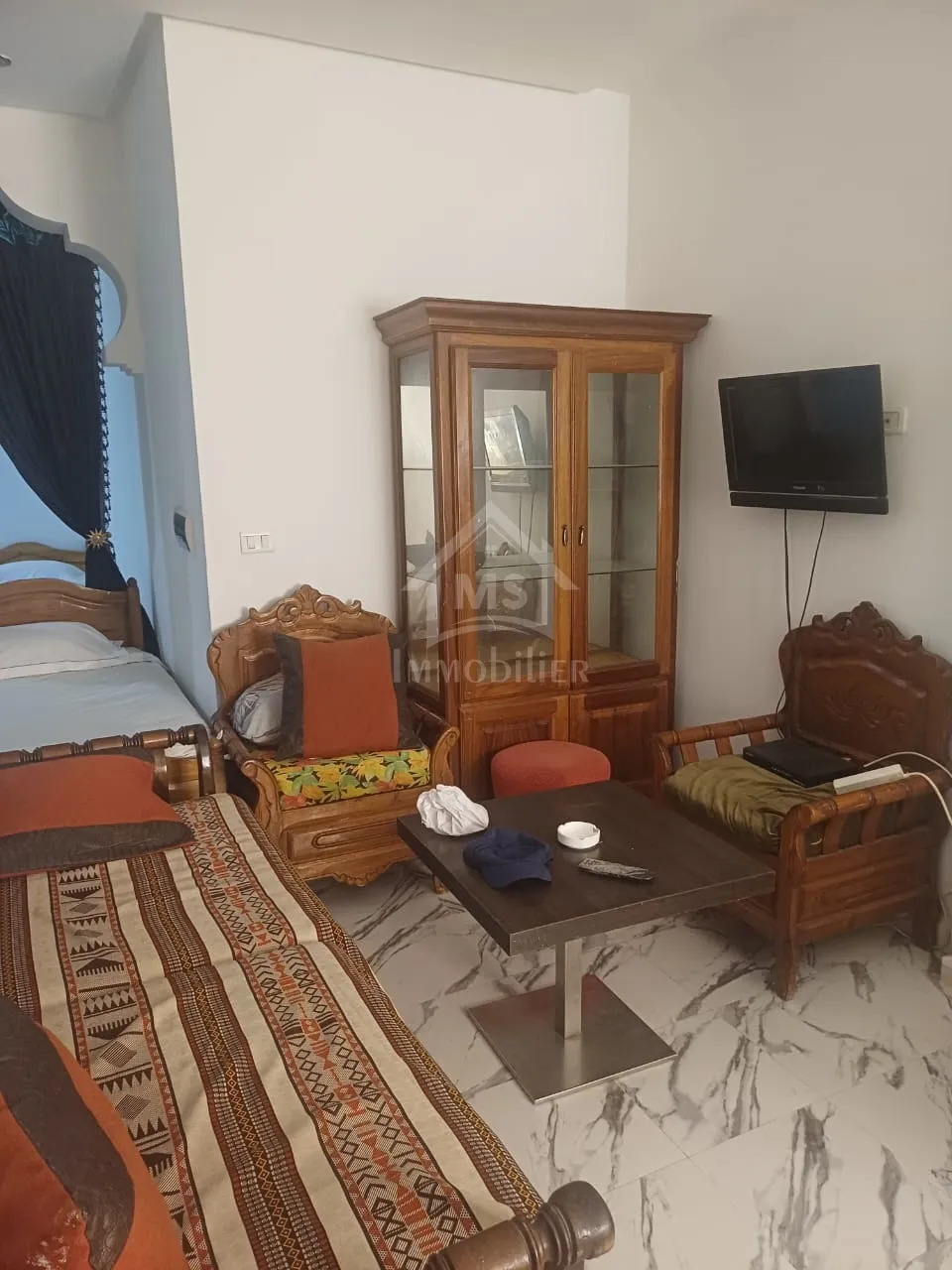  Borj cedria à louer un Appartement haut standing ; Salon + Salle de séjour +3 pièces + 1 salles de bains 