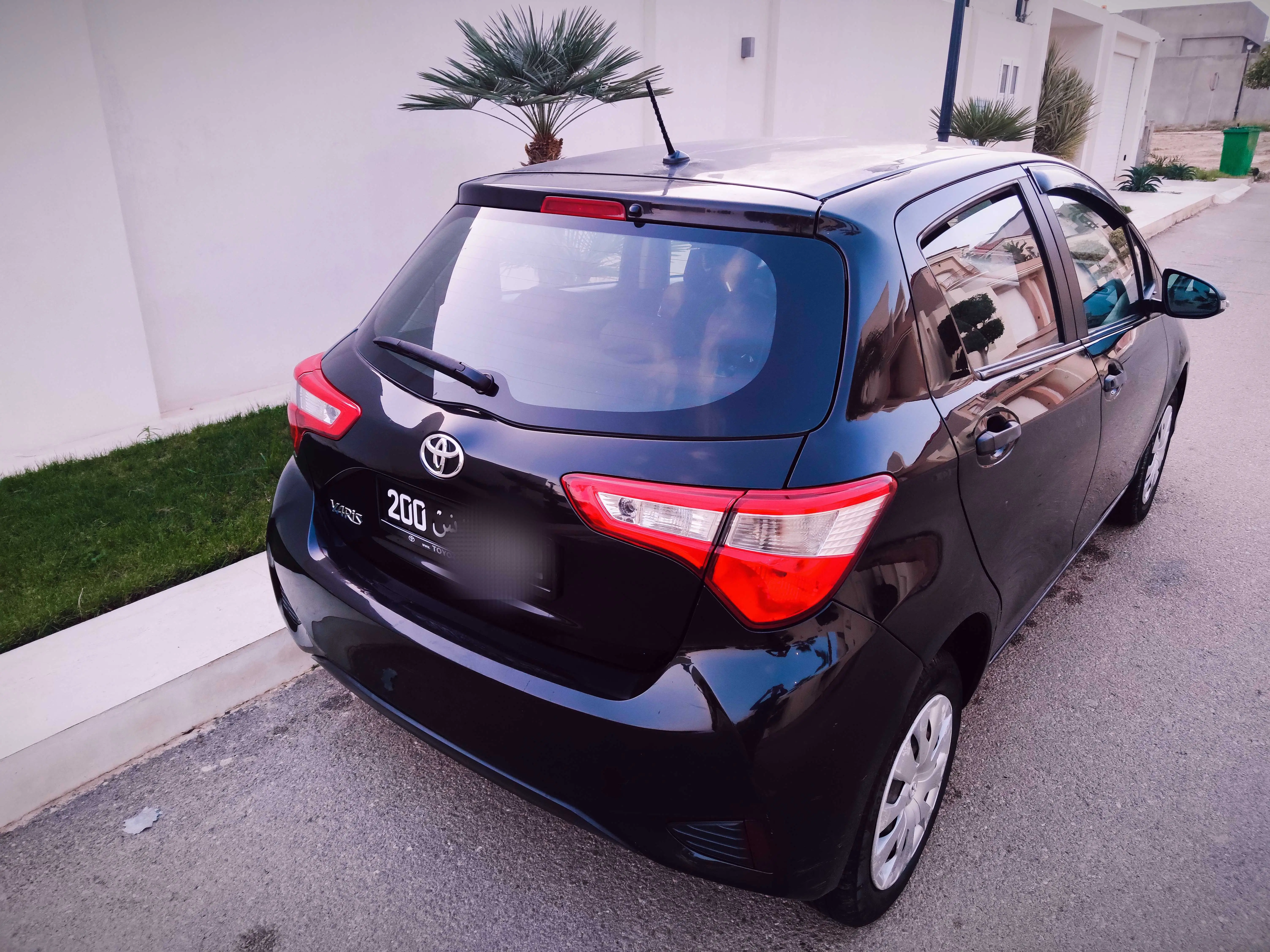  Toyota Yaris HatchBack 2019 à sousse - Photo 3