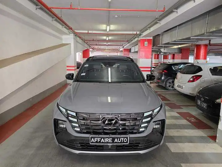  TUCSON DIESEL HYBRID N LINE 2023 à Tunis - Photo 3