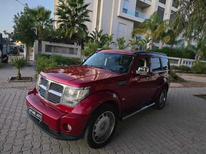  DODGE NITRO à Tunis - Photo 3