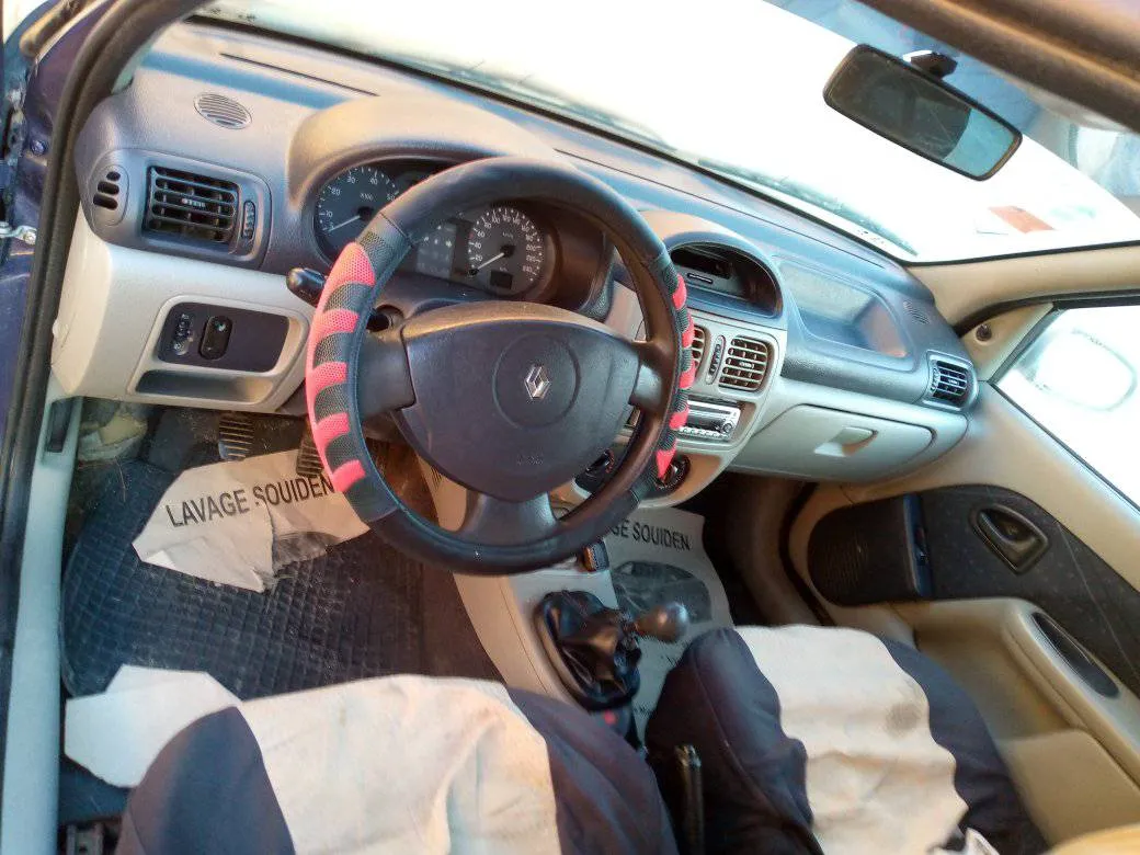Peugeot 208 Active