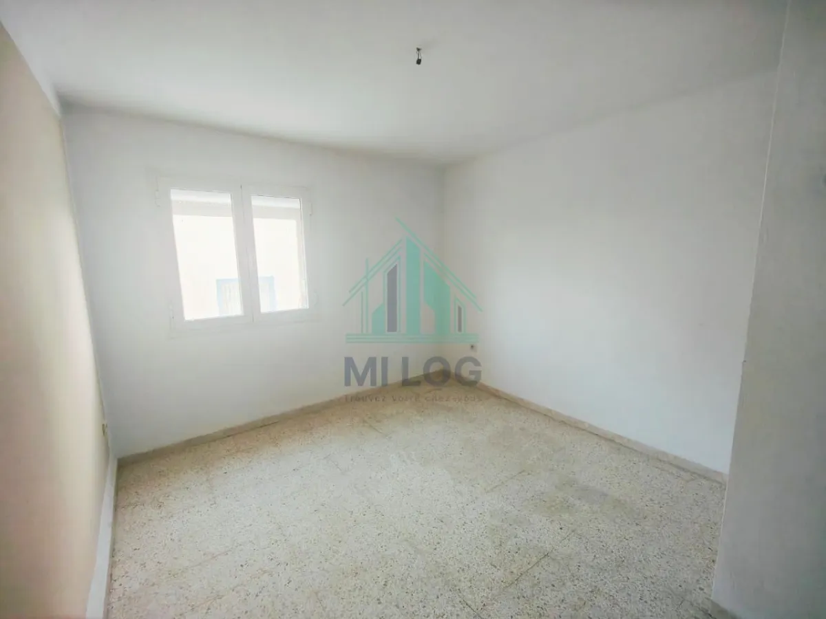  Étage de villa S+2 de 120 m² à La Nouvelle Médina à Ben Arous - Photo 3