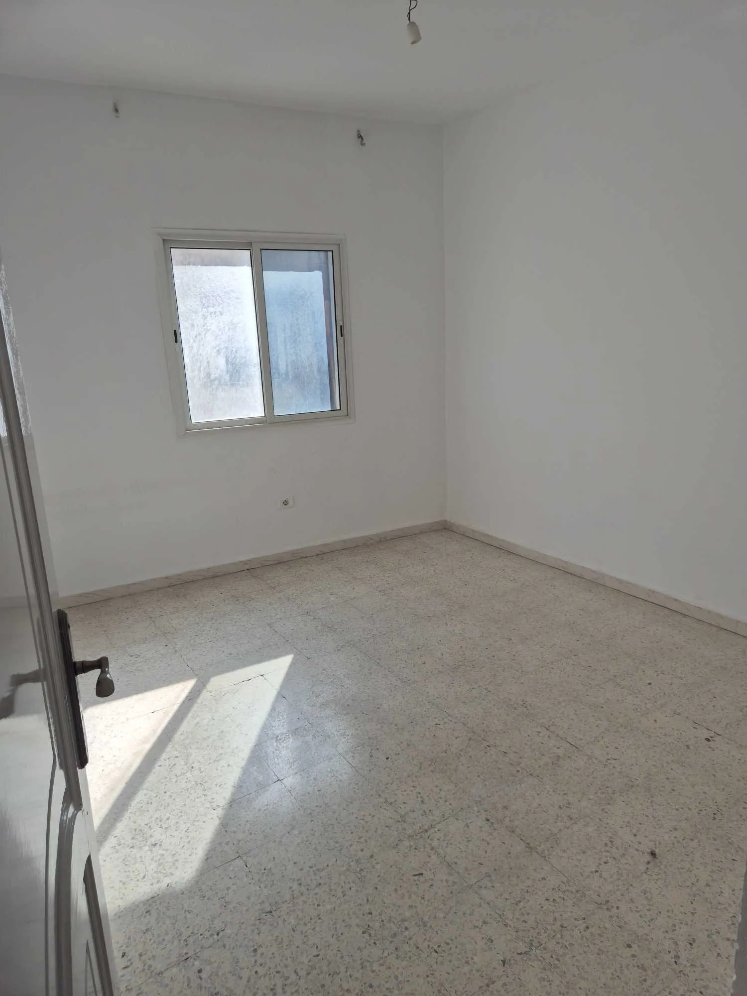  Appartement S+3 - Omrane Supérieur - A Louer à Tunis - Photo 2