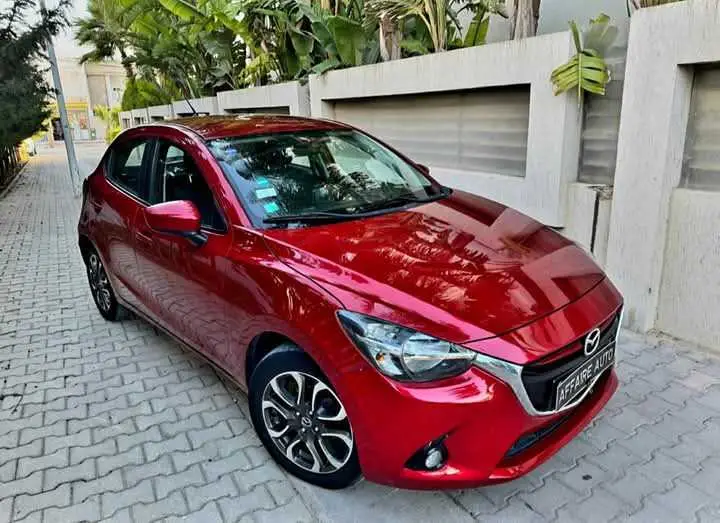  MAZDA 2 à Tunis - Photo 3