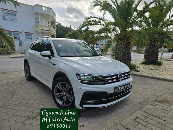  VOLKSWAGEN TIGUAN R-LINE à Tunis - Photo 2