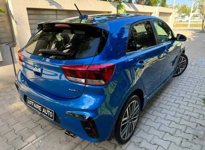 KIA RIO GT LINE à Tunis - Photo 3