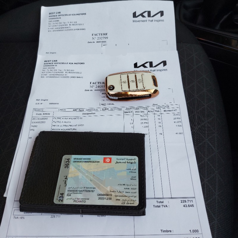 Kia PICANTO Essence 2023 à Tunis - Photo 8