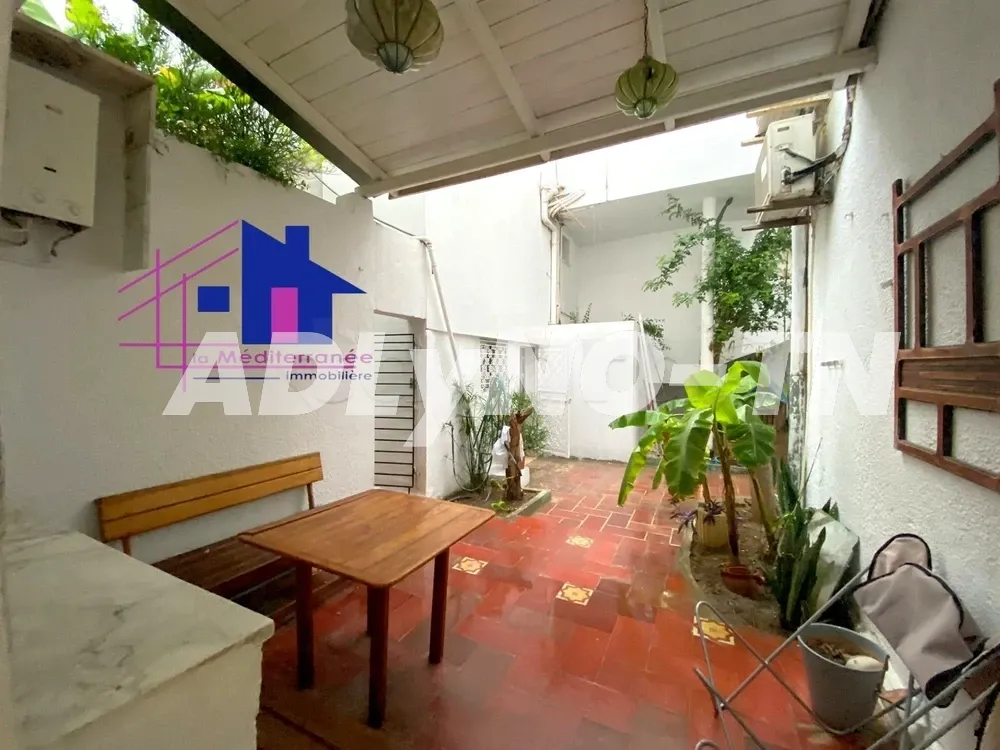 RDC de villa S+2 meublé avec jardin à la Marsa à Tunis - Photo 7