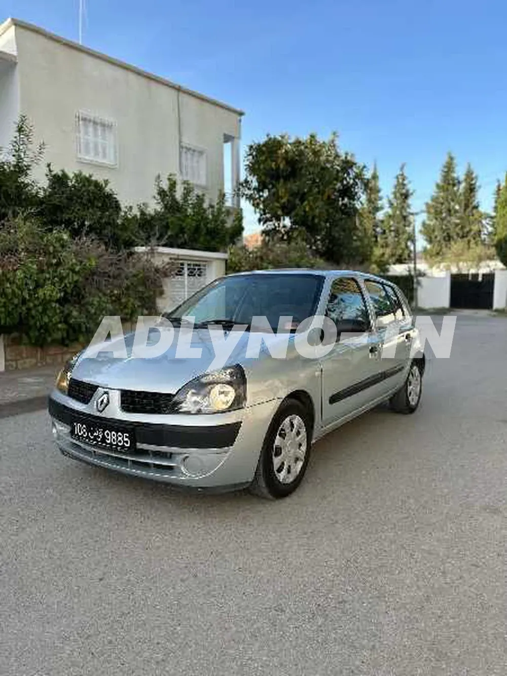 ? ?????? ?? RENAULT Clio _ premièr main ✋ تسجيل اول ..23.327.482.. à Tunis - Photo 4
