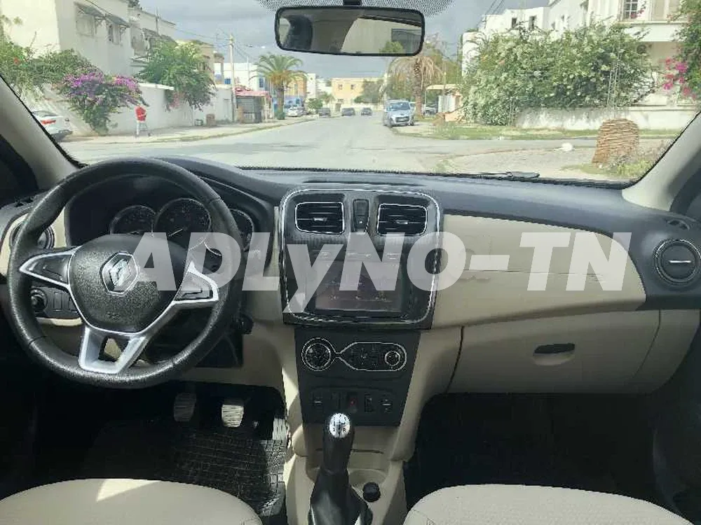 Femme directrice vend Renault Symbol 3 élégance année 2019 à Tunis - Photo 7