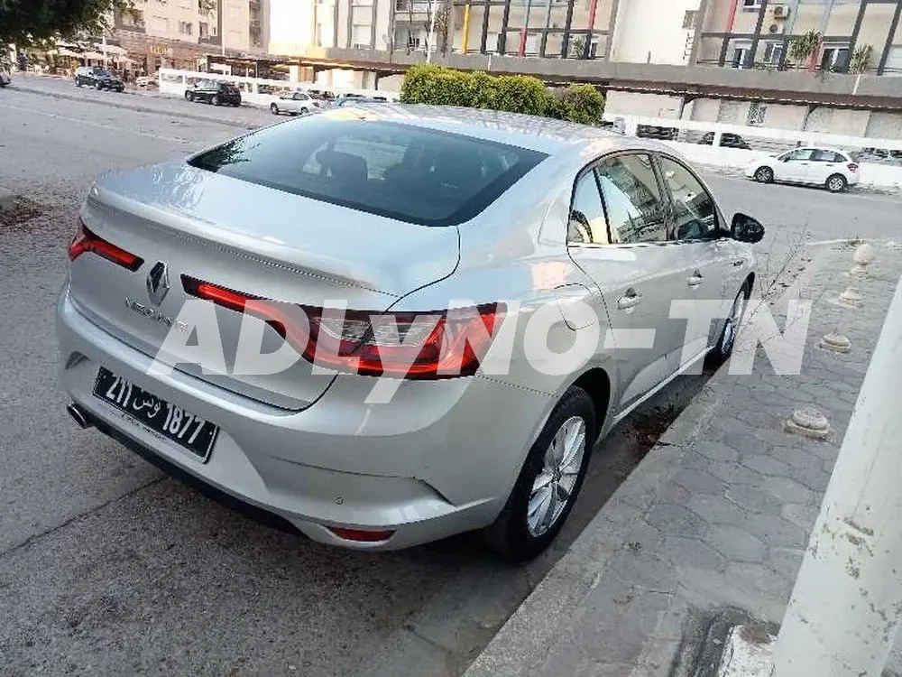 Mégane 4 sedan toutes options à Tunis - Photo 3