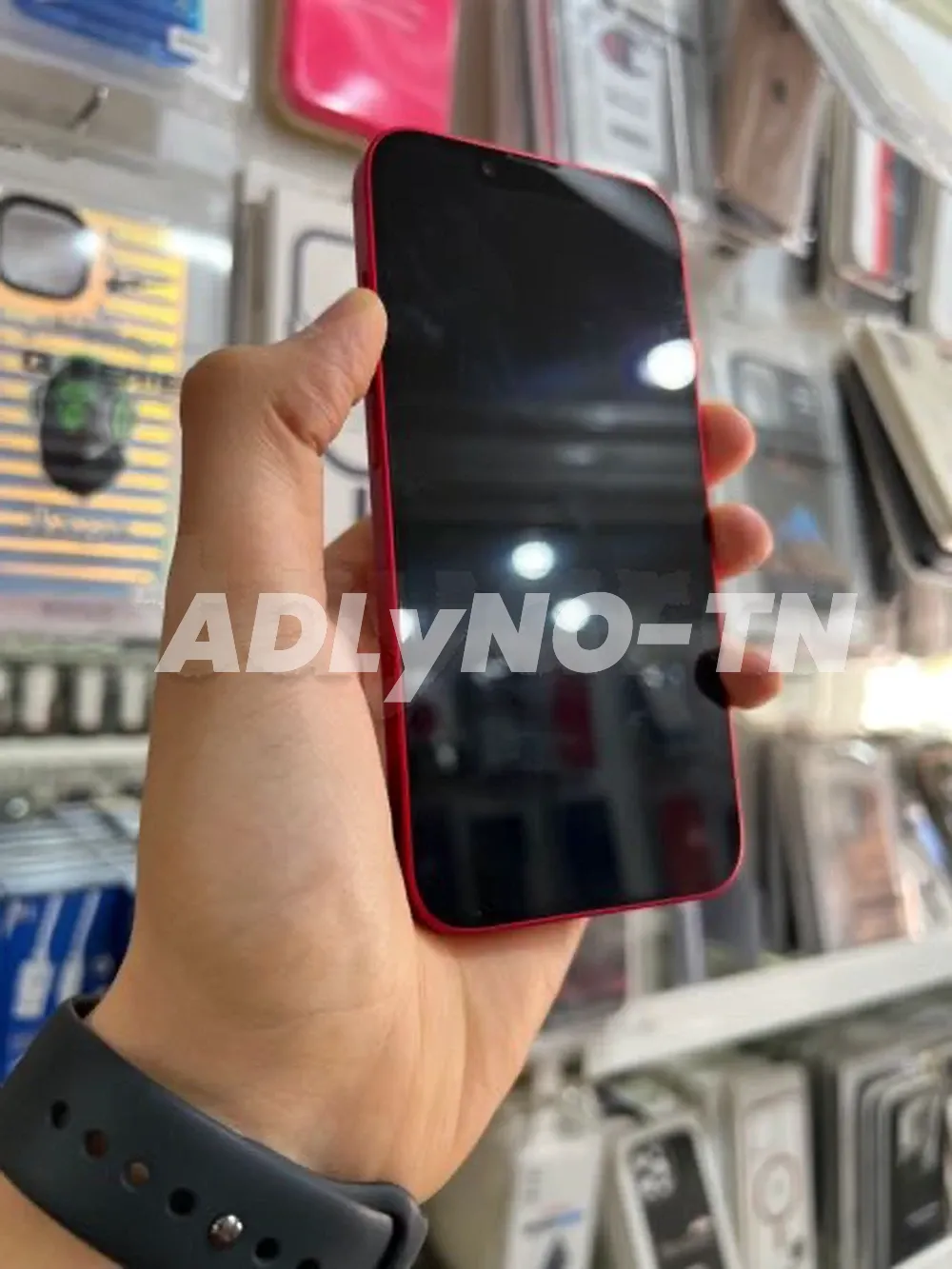 iPhone 14 Rouge et Violet 128G état neuf peu servi batterie 99 jamais réparé 0 défaut livrée avec le câble et facture Batterie 99% a 2150dt tel 20172643 à Tunis - Photo 4