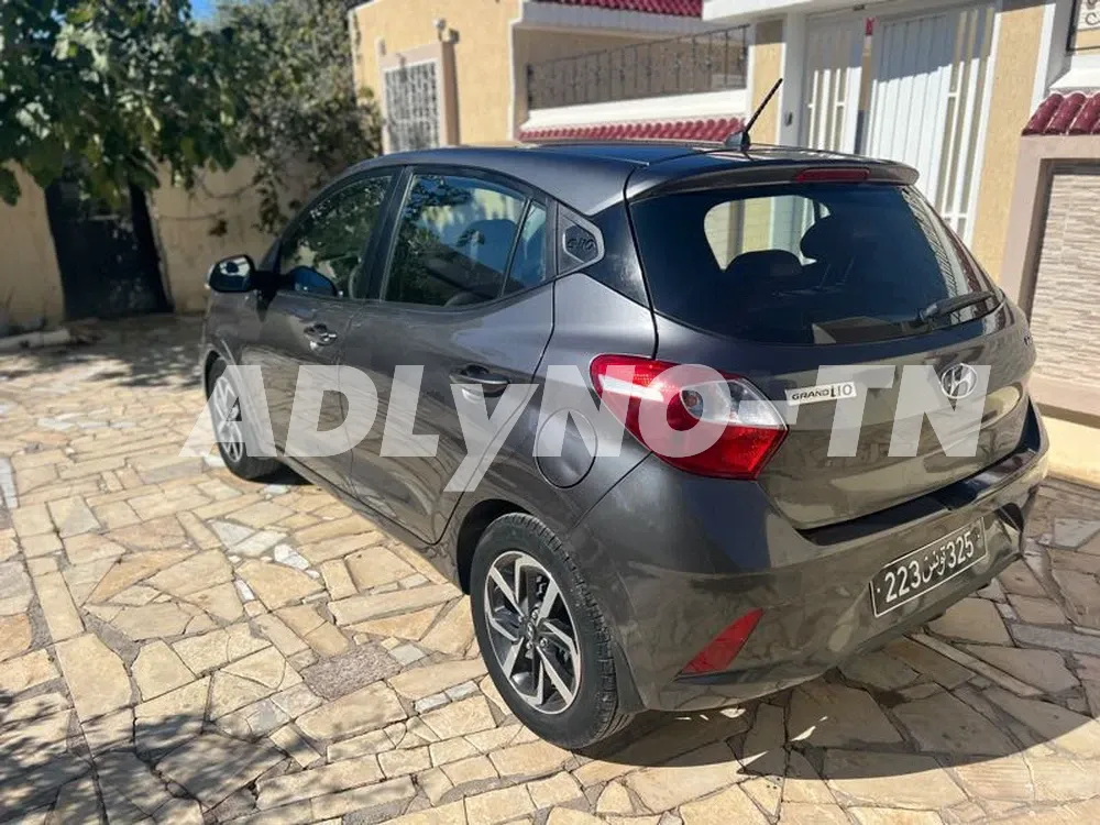 HYUNDAI GRAND I10 08/2021 ÉTAT NEUUVEE à Nabeul - Photo 5