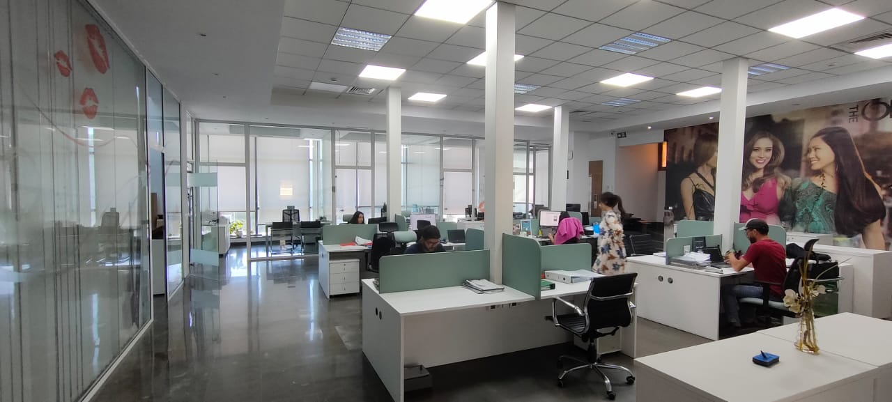    Immeuble de bureaux et o à Tunis - Photo 2