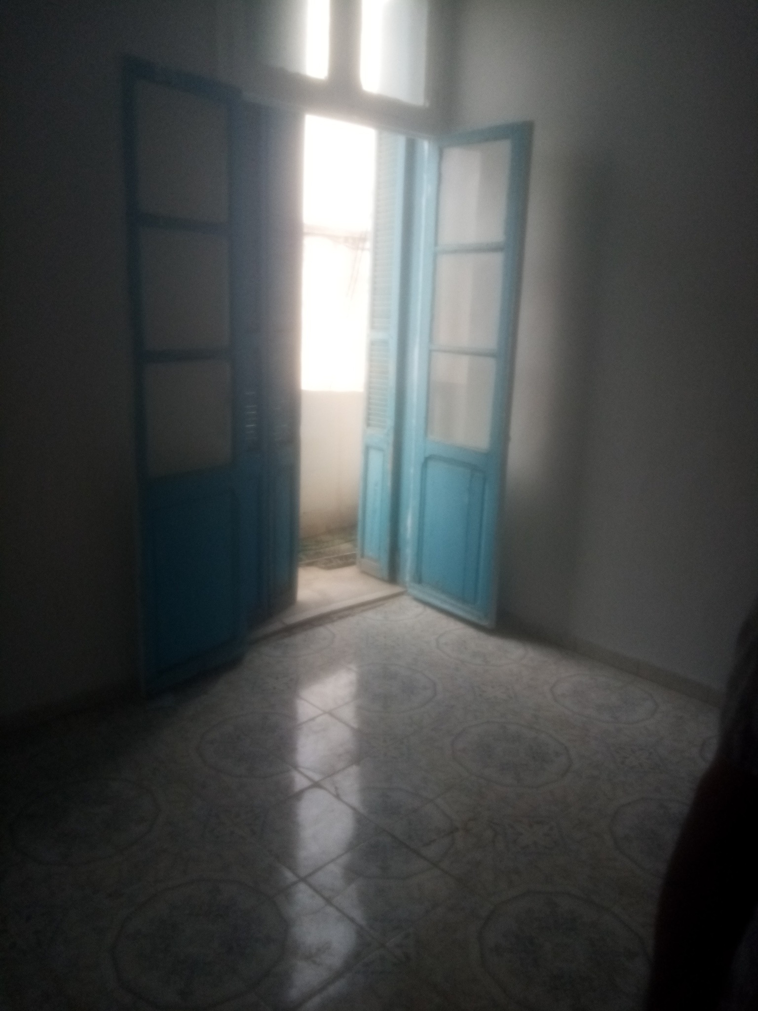    S1 tres propre pres stat à Tunis - Photo 1