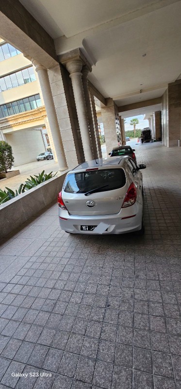 Hyundai I20 Essence 2013 à Tunis - Photo 3