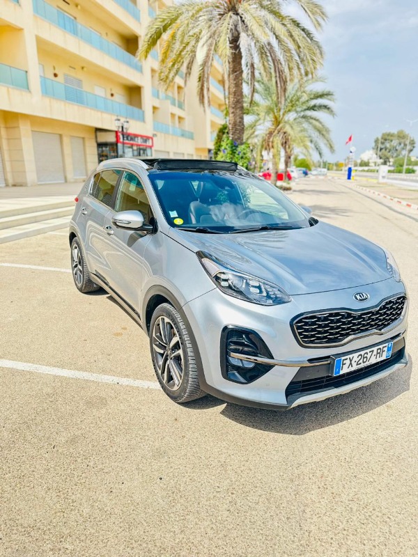 Kia SPORTAGE Hybride 2022 à Manouba - Photo 5