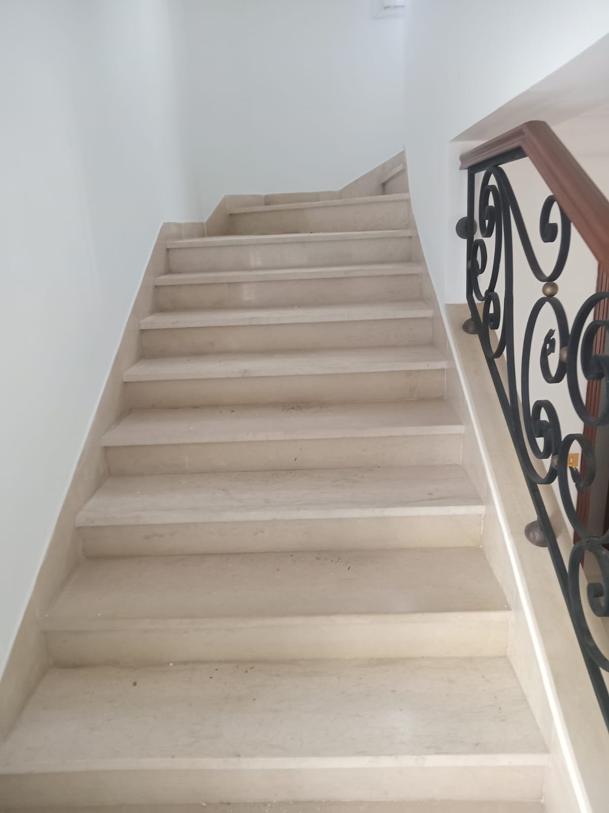     Belle villa à gammar à Tunis - Photo 2