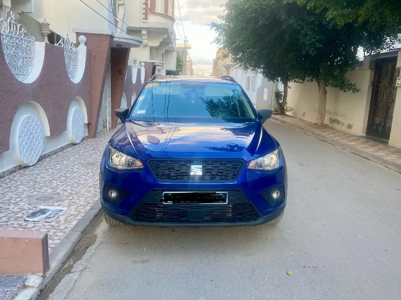 Seat Arona Essence 1.6 à Kairouan - Photo 8