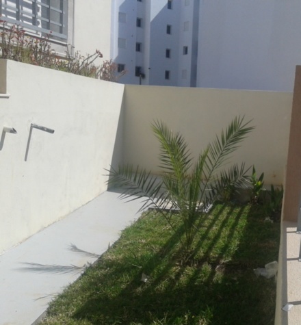    Avec jardin privatif à Tunis - Photo 1