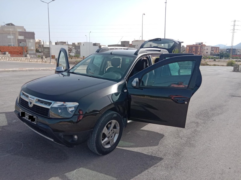 Dacia DUSTER Essence 2013 à Ben Arous - Photo 2