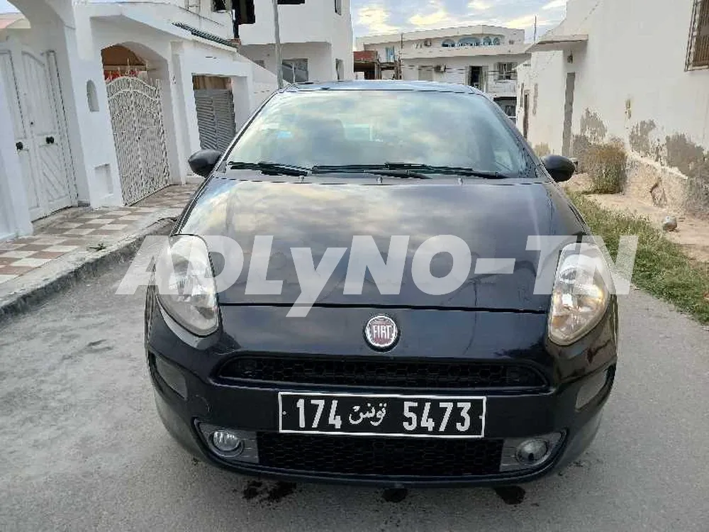 Volkswagen Polo Essence 2022