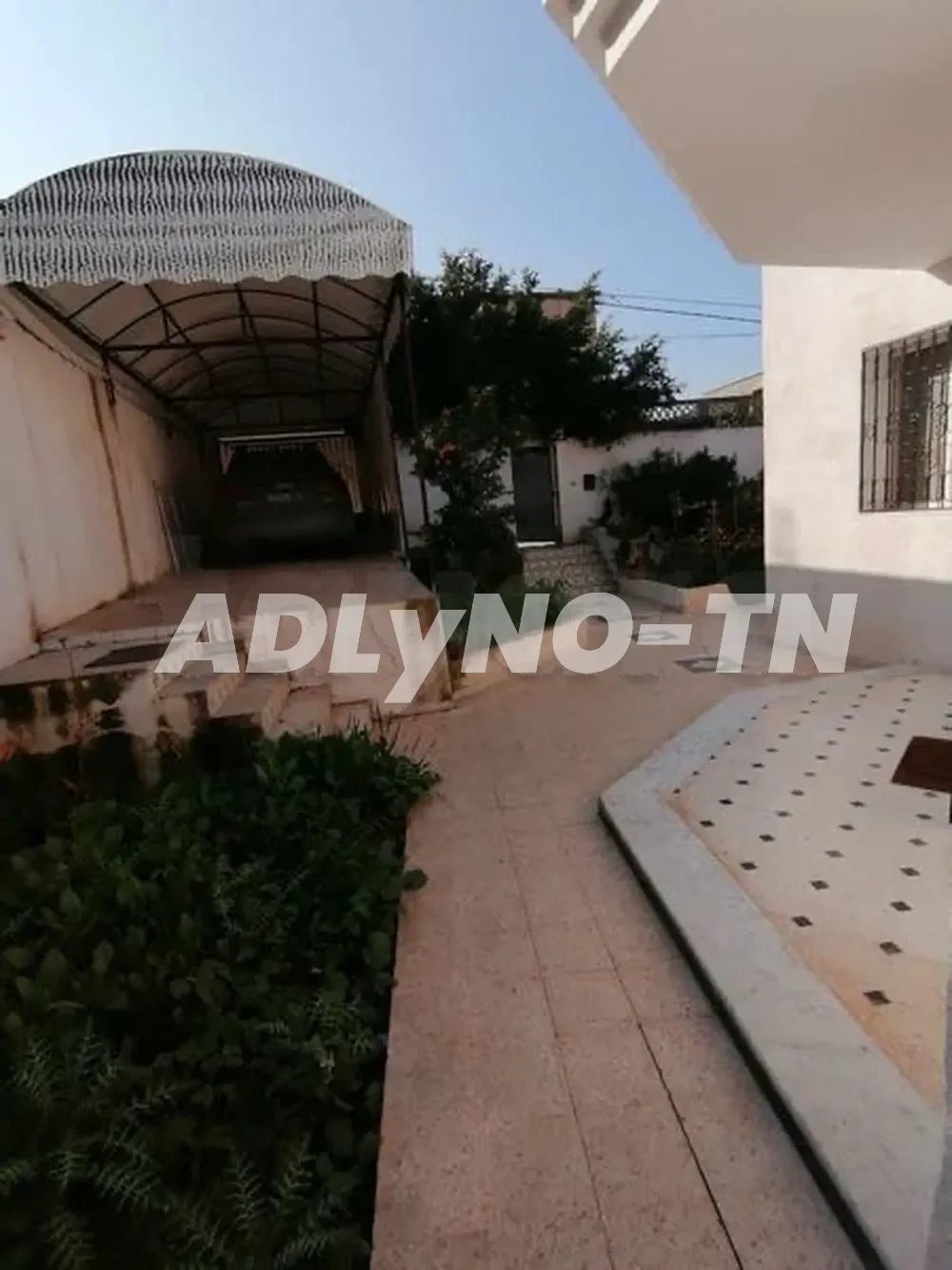 Villa à Bendre à Ben Arous Centre à Ben Arous - Photo 5