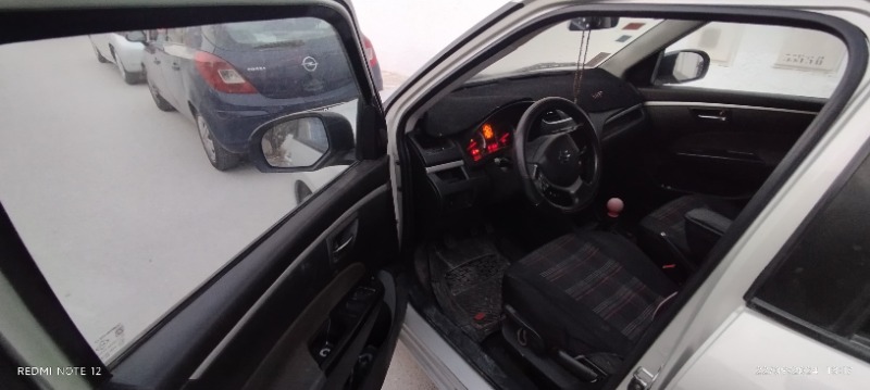 Suzuki Swift Essence 2018 à Ariana - Photo 4