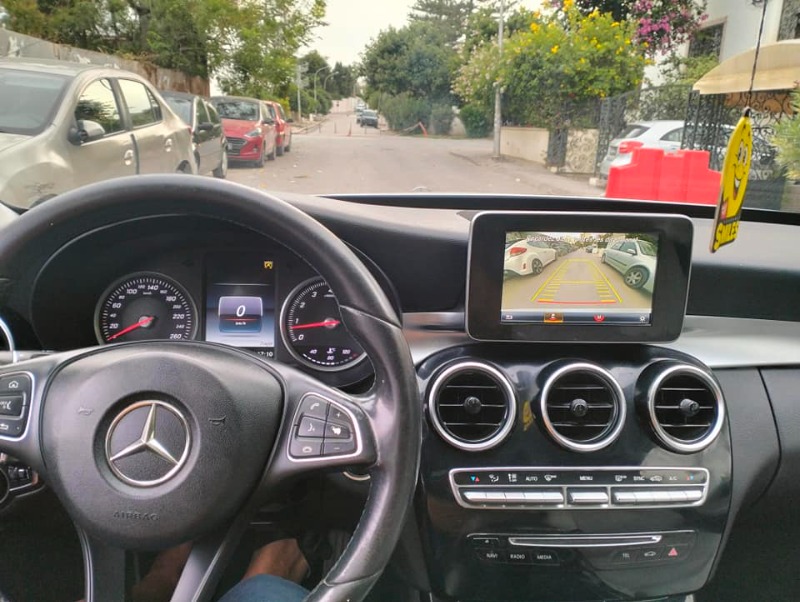 Mercedes Classe C Essence 2016 à Tunis - Photo 7