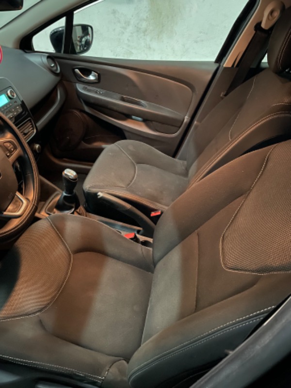 Renault Clio Essence 2018 à Ariana - Photo 9