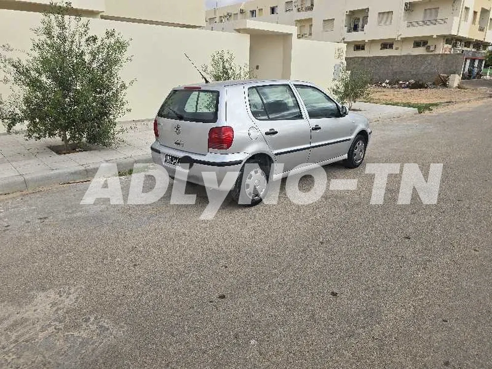 Volkswagen polo 4 à Sfax - Photo 6