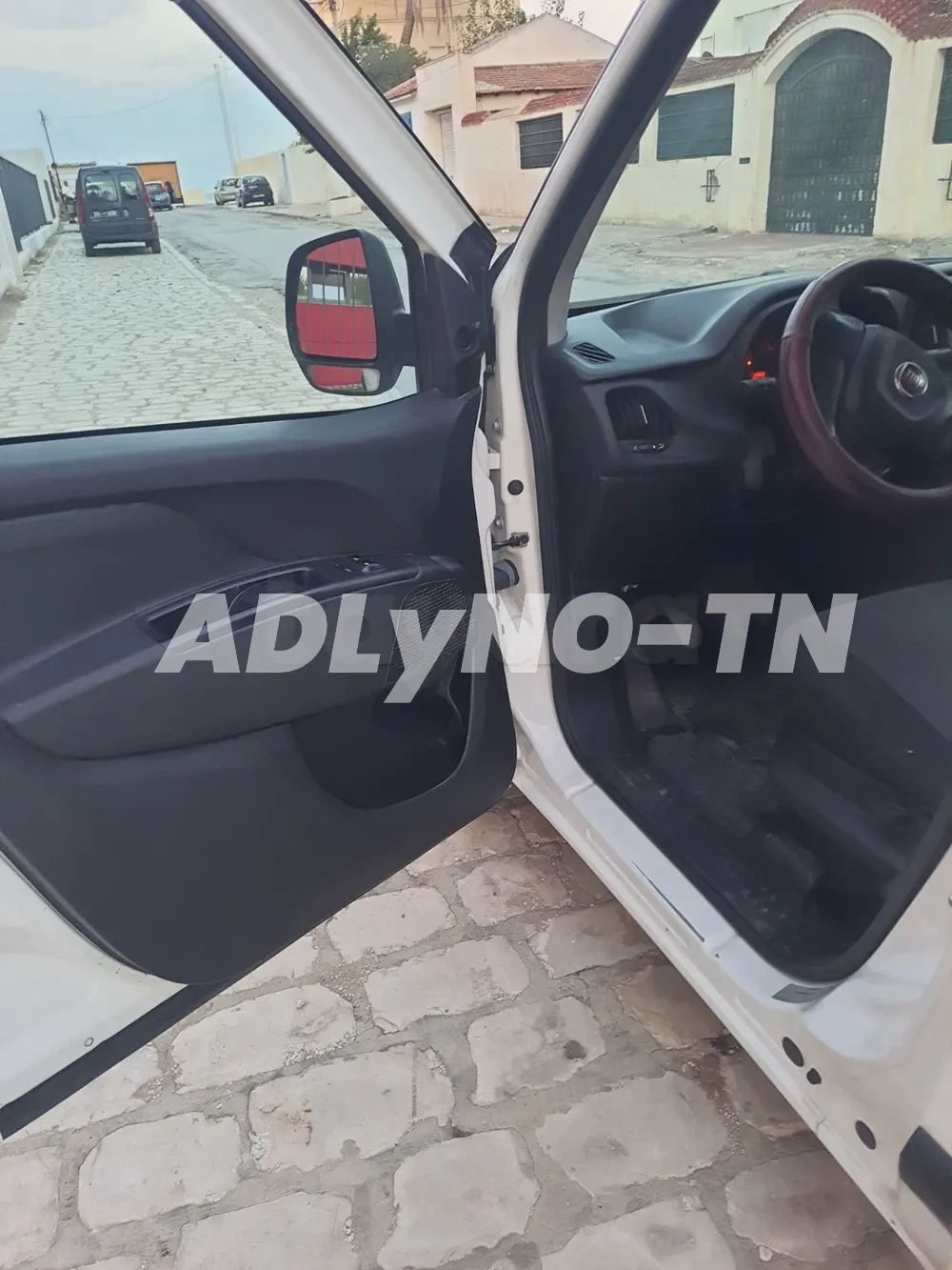 Fiat Doblo Maxi 2018 à Ben Arous - Photo 9