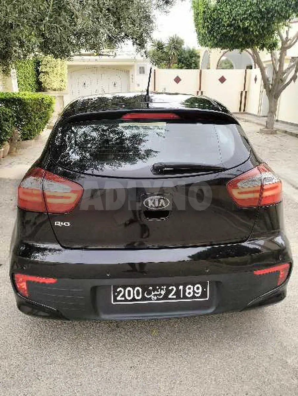 Kia Rio coupée à Sfax - Photo 1