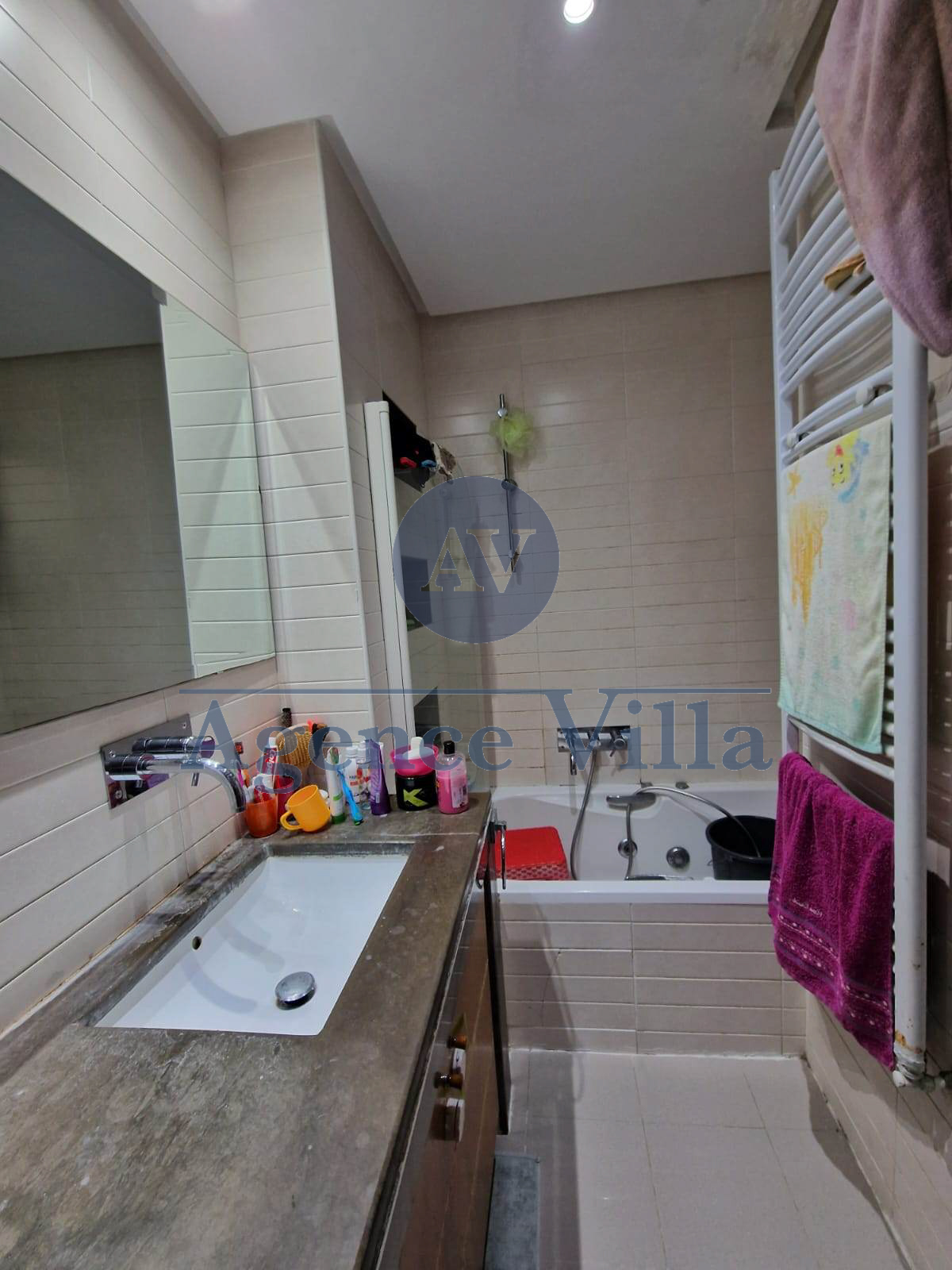     Appartement s2 meubl à Tunis - Photo 3