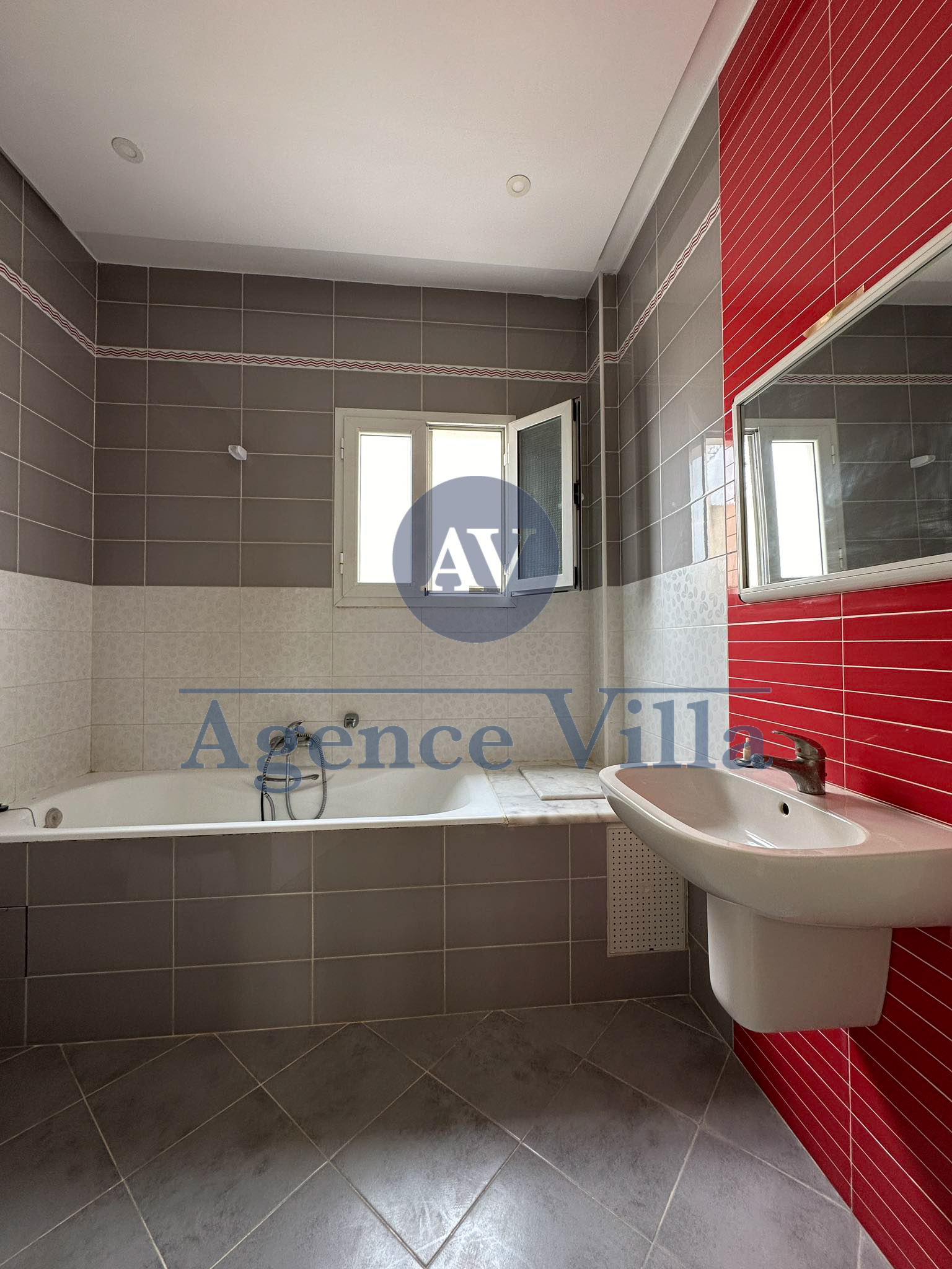     Etage de villa s3 au à Tunis - Photo 1