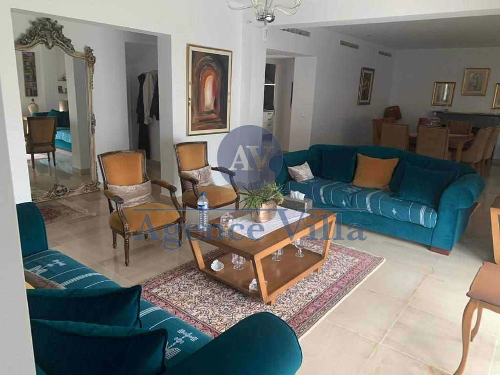     Villa haut standing à Ariana - Photo 2
