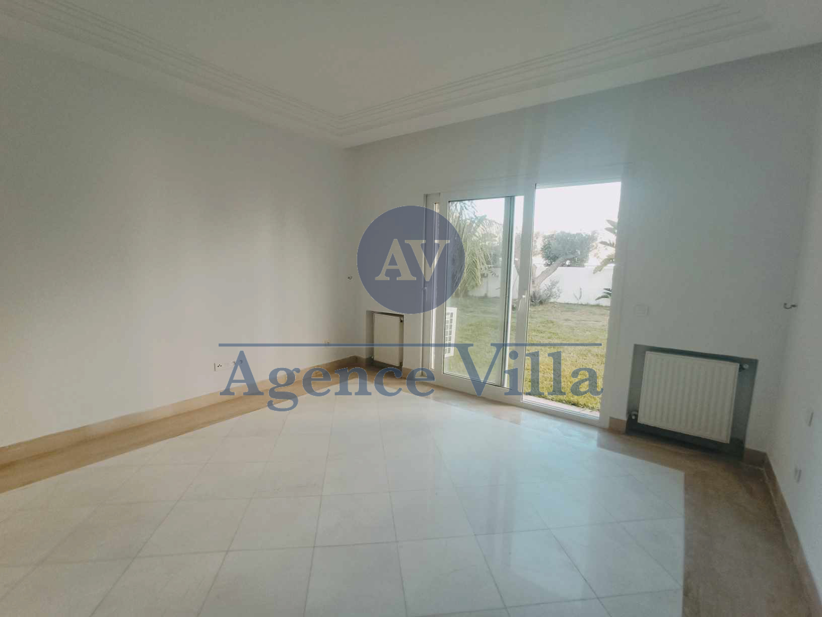     Appartement s2 avec à Tunis - Photo 4