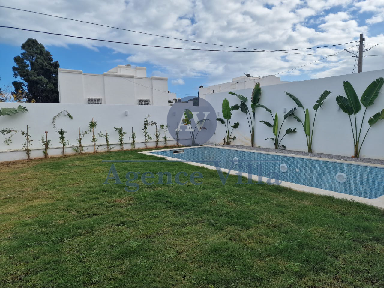    S2 avec terrasse à ain z