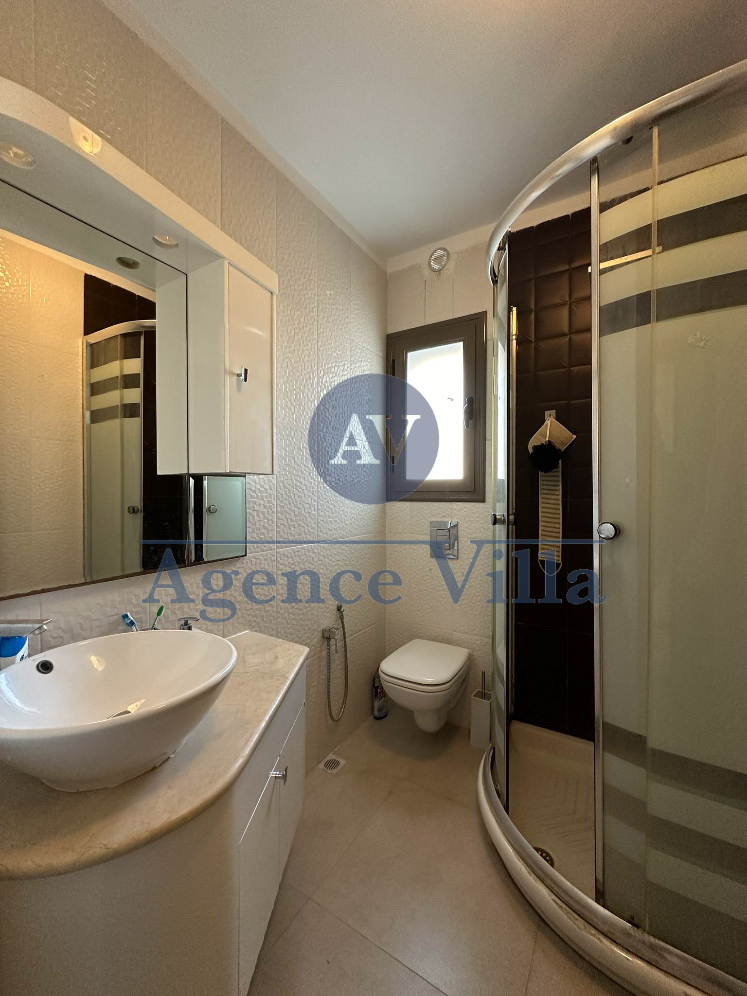     Appartement s1 meubl à Tunis - Photo 2