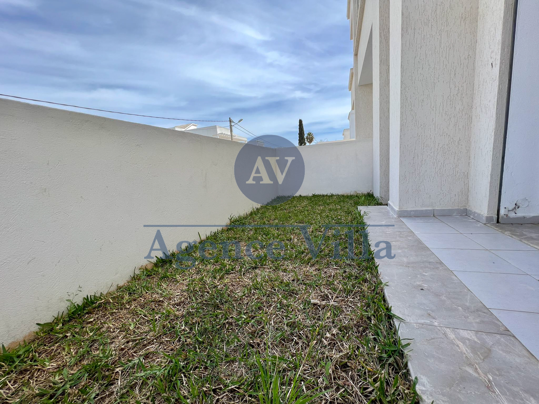     Appartement s4 avec à Tunis - Photo 1