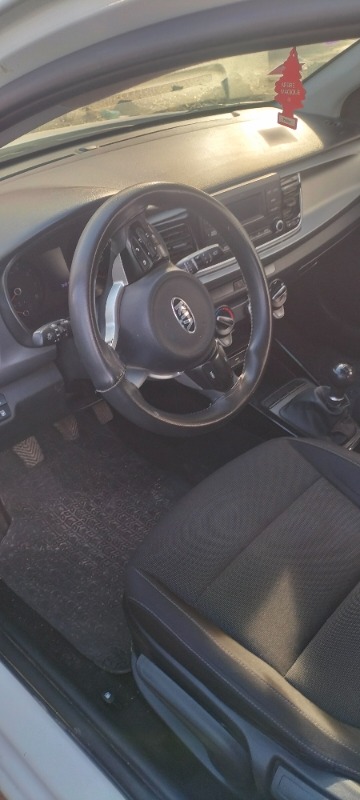 Kia RIO Essence 2021 à Tunis - Photo 4