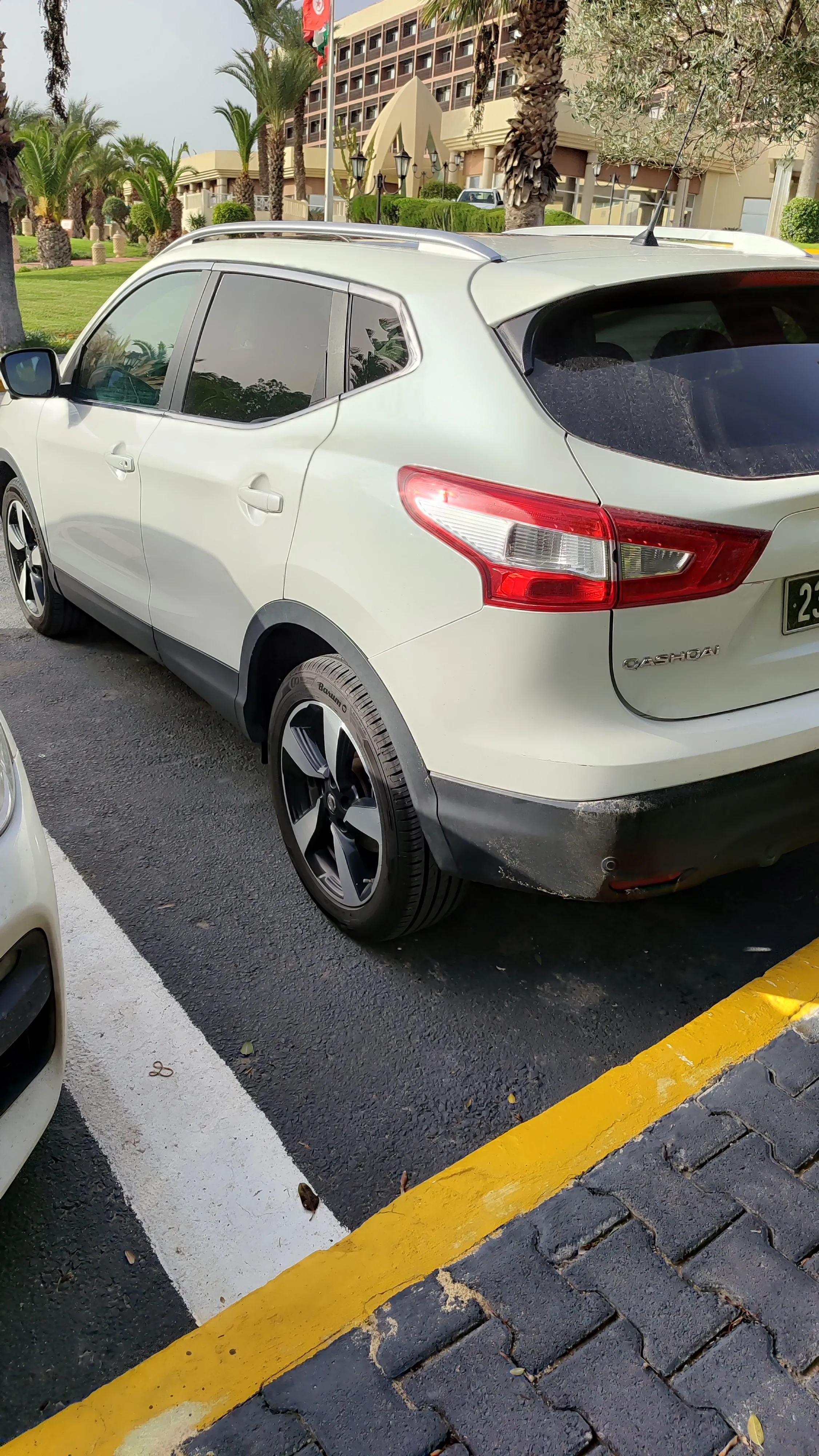 nissan Qashqai diesel à Sfax - Photo 5