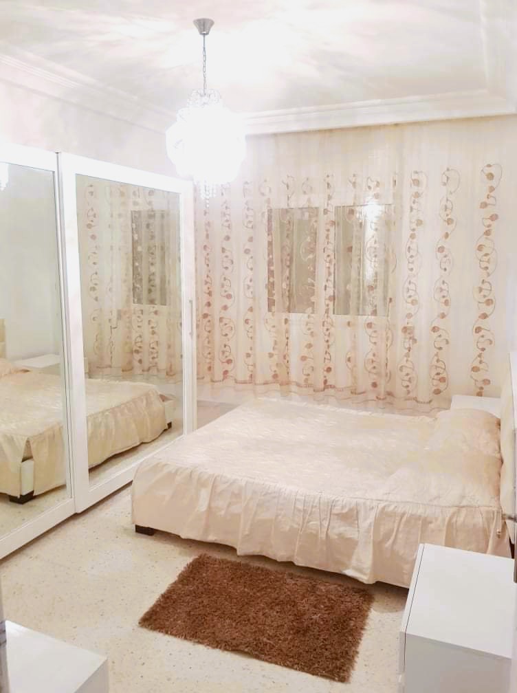  A VENDRE S+1 – AOUINA– TEL 58258423 – FB.7725 