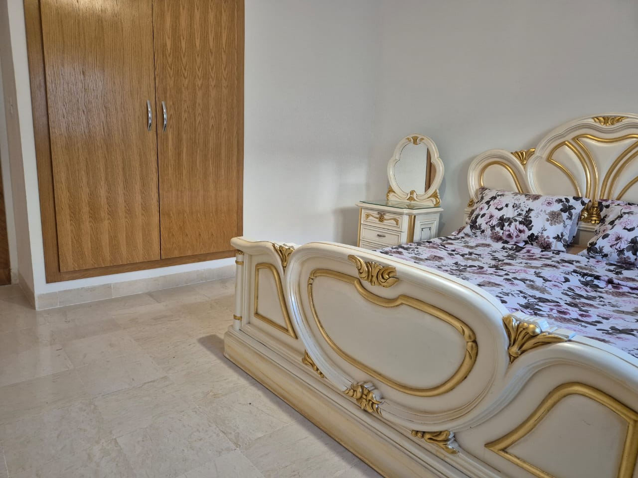    S1 meublé de 60m2 à cité à Tunis - Photo 4