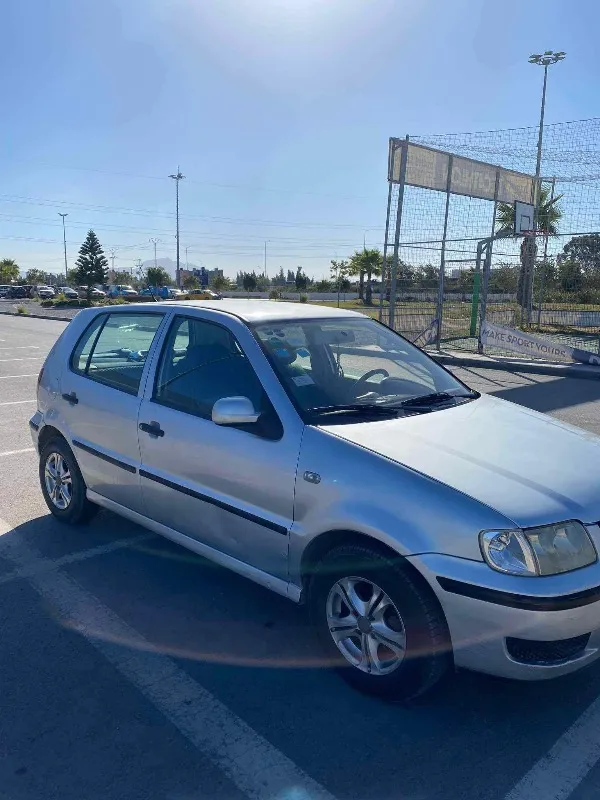 Volkswagen Polo Essence 2001 à Ben Arous - Photo 3