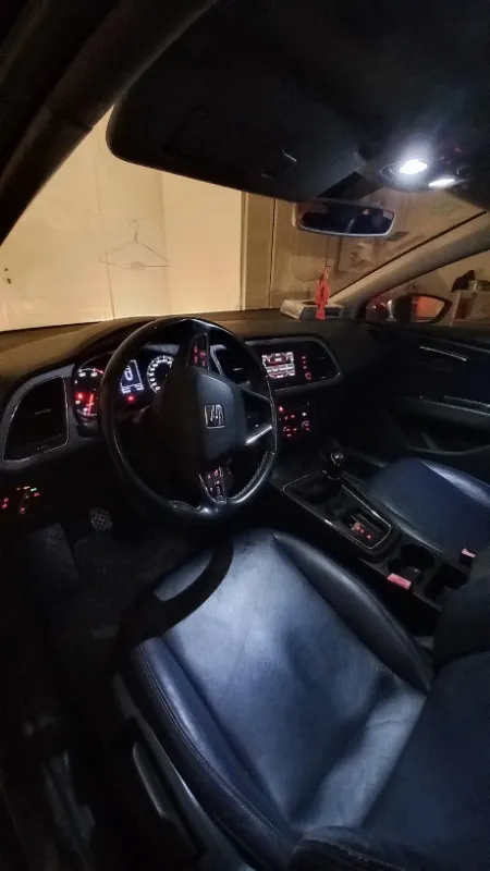 Seat Leon Essence 2019 à Ariana - Photo 1