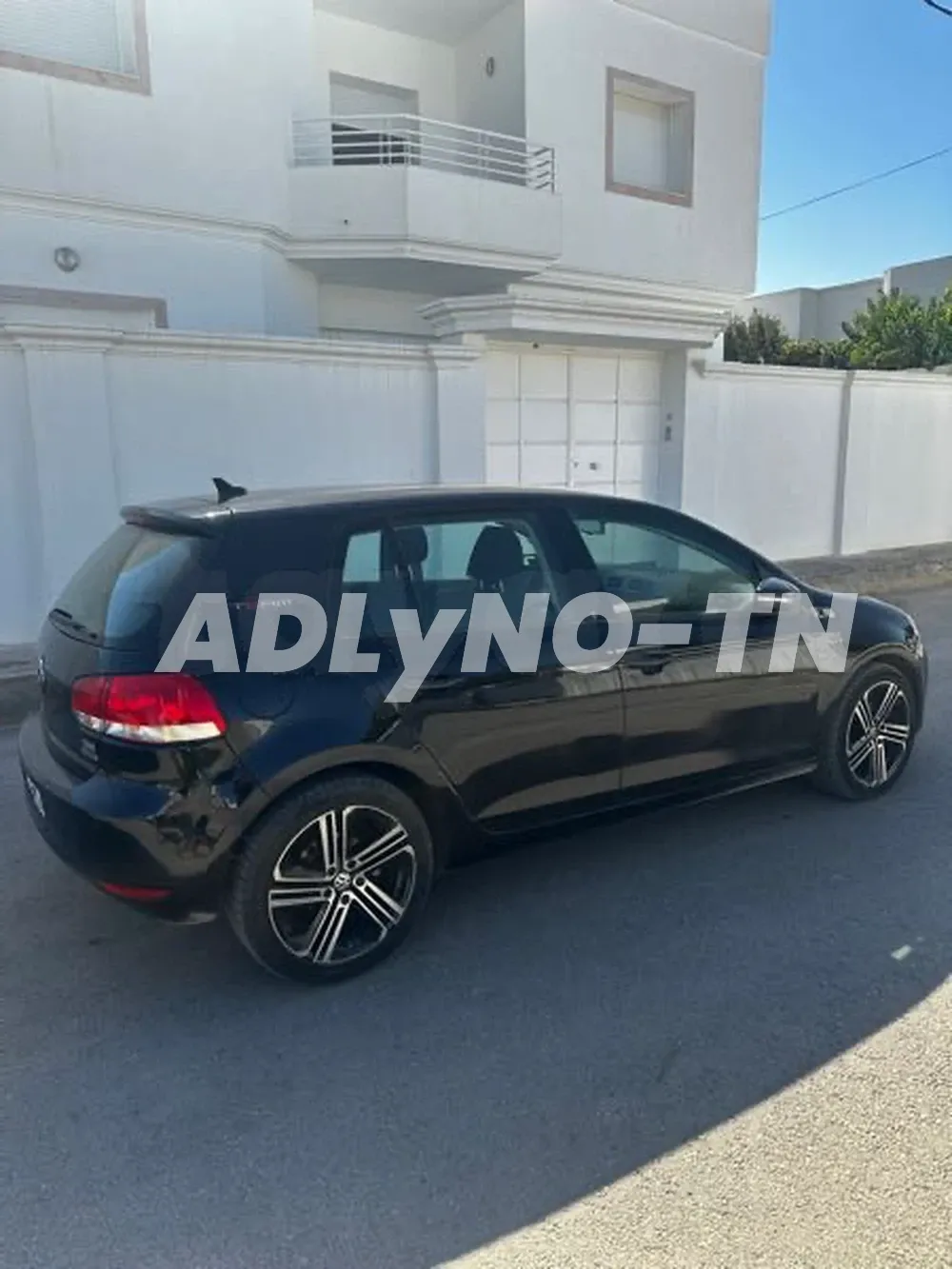Volkswagen Golf 6 TDI BlueMotion à Monastir - Photo 5