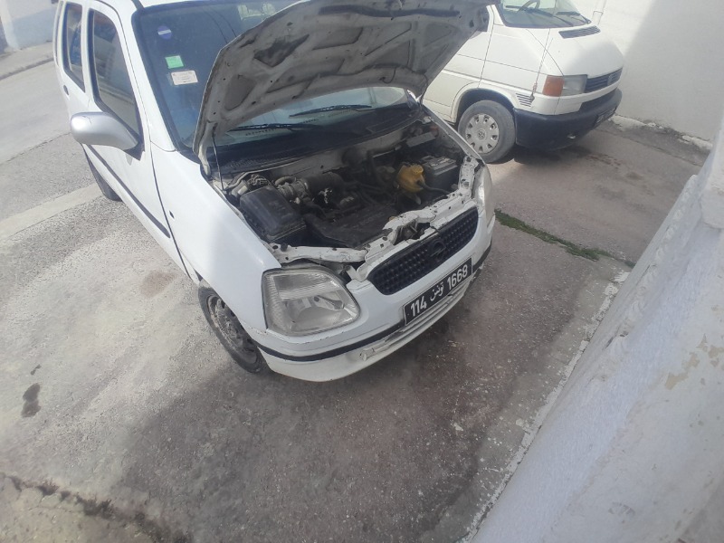 Opel Agila Essence 2001 à Tunis - Photo 2